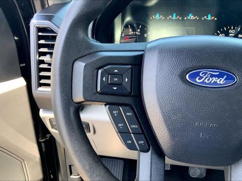 Used 2019 Ford F150 XL w/ Equipment Group 101A Mid AWD/4WD image 17