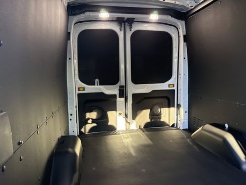 New 2026 Ford Transit 250 148 Medium Roof w/ Load Area Protection Package image 25