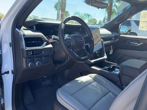 New 2026 GMC Yukon XL Elevation w/ Elevation Premium Package AWD/4WD image 23