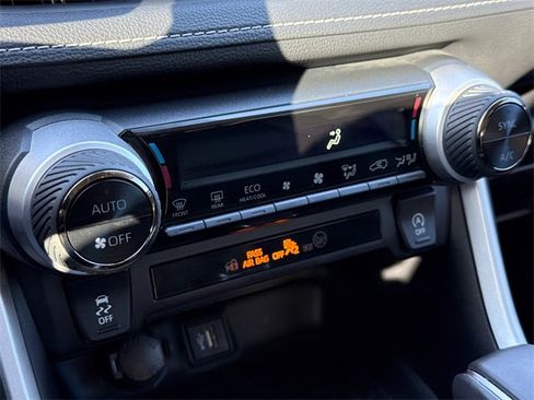 Used 2024 Toyota RAV4 XLE Premium image 26