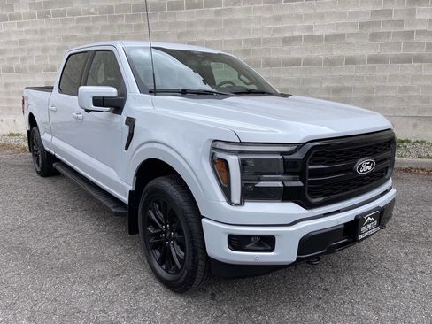 Used 2025 Ford F150 Lariat image 4