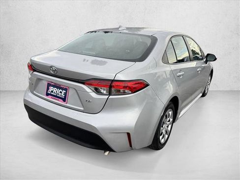 Used 2024 Toyota Corolla LE FWD image 28