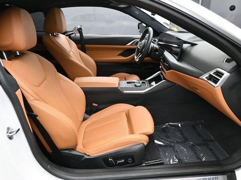 Used 2025 BMW 430i xDrive Coupe w/ M Sport Package AWD/4WD image 36