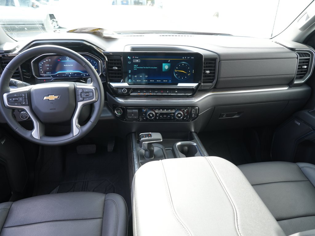 Certified 2024 Chevrolet Silverado 1500 LTZ w/ Technology Package AWD/4WD image 26