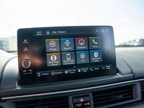 Used 2023 Honda Pilot Touring image 19