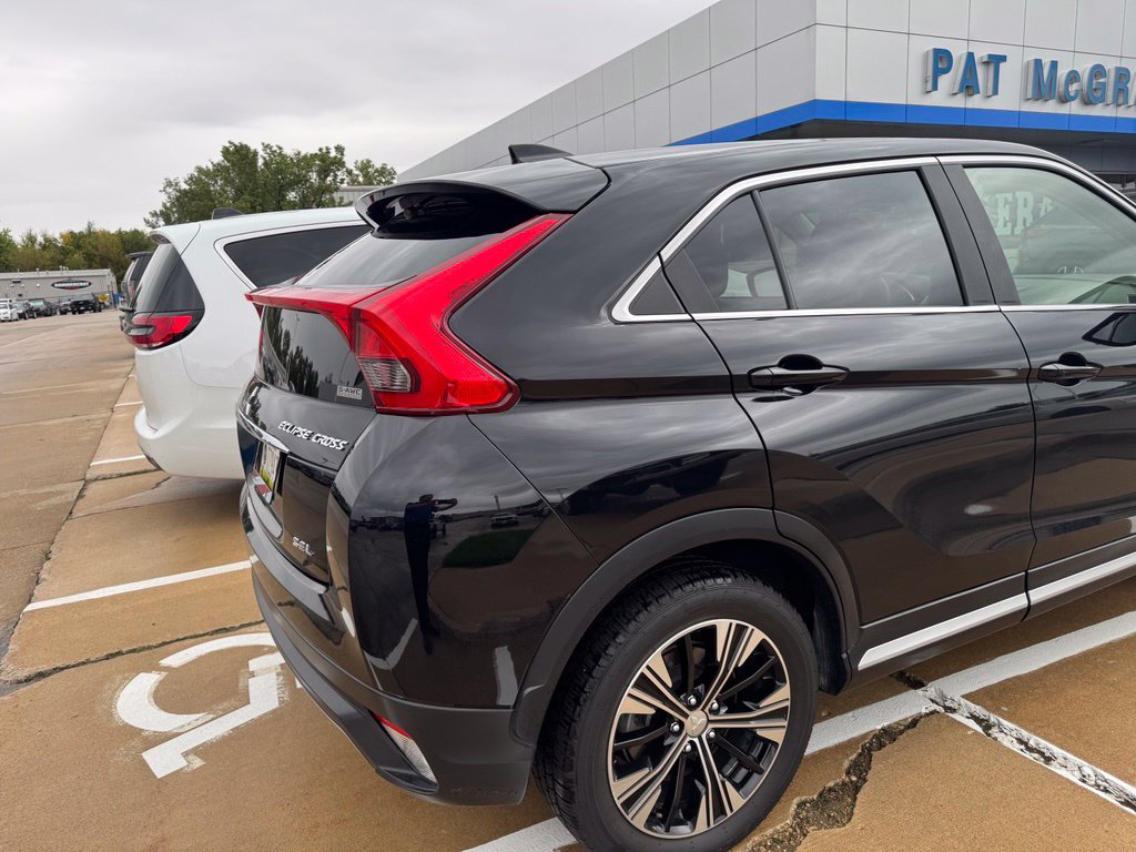 Used 2018 Mitsubishi Eclipse Cross SE AWD/4WD image 2