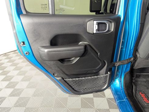 Used 2019 Jeep Wrangler Unlimited Sport S image 28