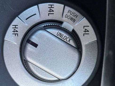 Used 2011 Toyota 4Runner Limited image 24