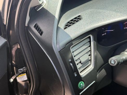 Used 2015 Honda Civic EX image 34