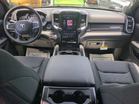 New 2026 RAM 1500 Big Horn AWD/4WD image 15