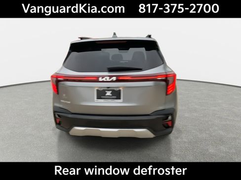 Certified 2026 Kia Seltos EX FWD image 8