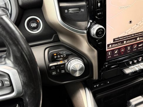 Used 2019 RAM 1500 Laramie AWD/4WD image 39