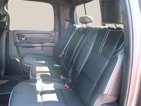 Used 2024 RAM 2500 Limited AWD/4WD image 18