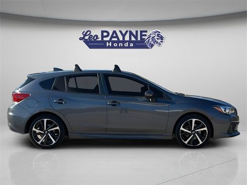 Used 2022 Subaru Impreza 2.0i Sport image 10