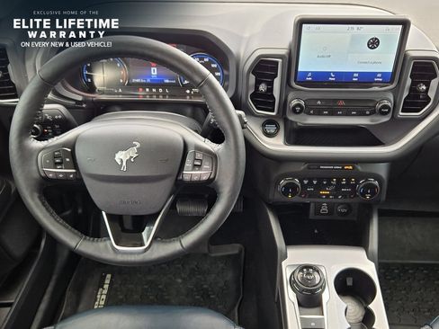 Used 2023 Ford Bronco Sport Outer Banks w/ Tech Package AWD/4WD image 25