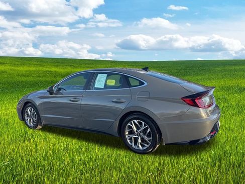 Used 2023 Hyundai Sonata SEL w/ Convenience Package image 8