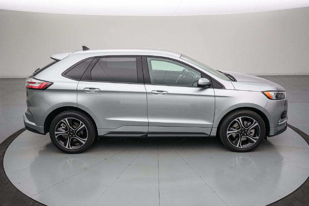 Certified 2023 Ford Edge ST AWD/4WD image 3