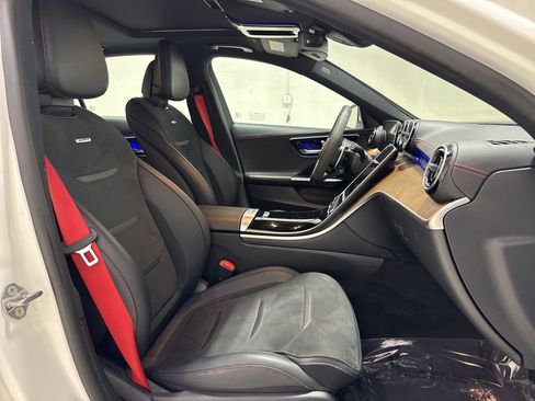 Used 2023 Mercedes-Benz C 43 AMG 4MATIC Sedan image 48