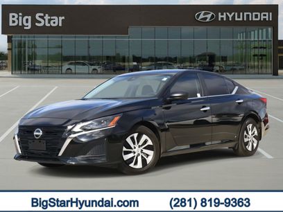 Used 2025 Nissan Altima 2.5 S