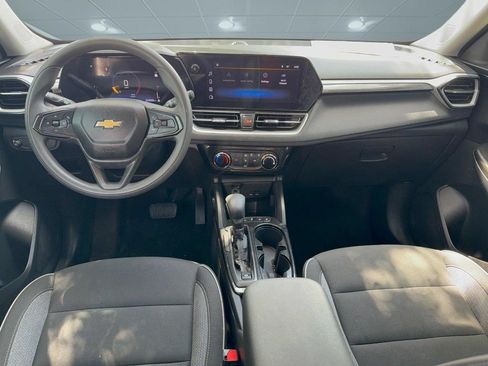 Certified 2024 Chevrolet TrailBlazer LT w/ Driver Confidence Package FWD image 16
