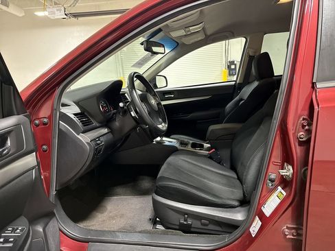 Used 2014 Subaru Outback 2.5i Premium AWD/4WD image 18