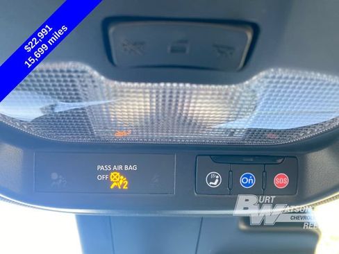 Certified 2025 Chevrolet Trax RS FWD image 28