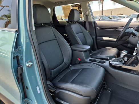 Used 2024 Kia Seltos EX AWD/4WD image 33