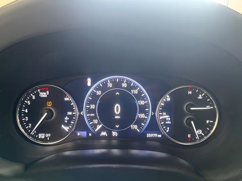 Used 2024 Buick Enclave Premium AWD/4WD image 12