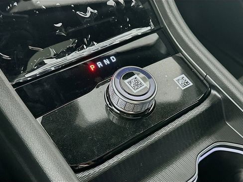 New 2025 Jeep Grand Cherokee Laredo X w/ Luxury Tech Group I image 11