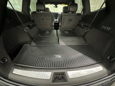 Used 2024 Cadillac XT6 Sport w/ LPO, Onyx Lite Package AWD/4WD image 12