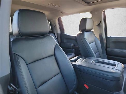 Used 2021 Chevrolet Silverado 1500 LT Trail Boss w/ Convenience Package II image 15