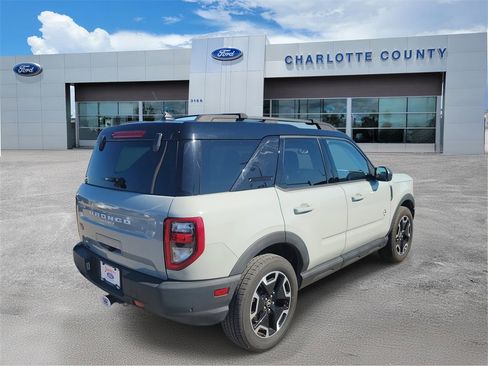 Used 2021 Ford Bronco Sport Outer Banks image 4