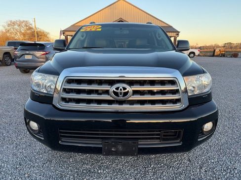 Used 2017 Toyota Sequoia Platinum image 5