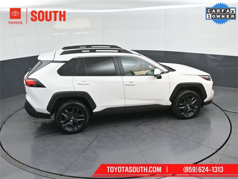 Used 2024 Toyota RAV4 Adventure image 42