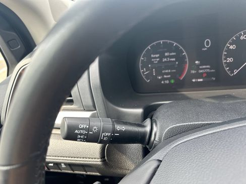 Used 2025 Honda Odyssey EX-L image 52