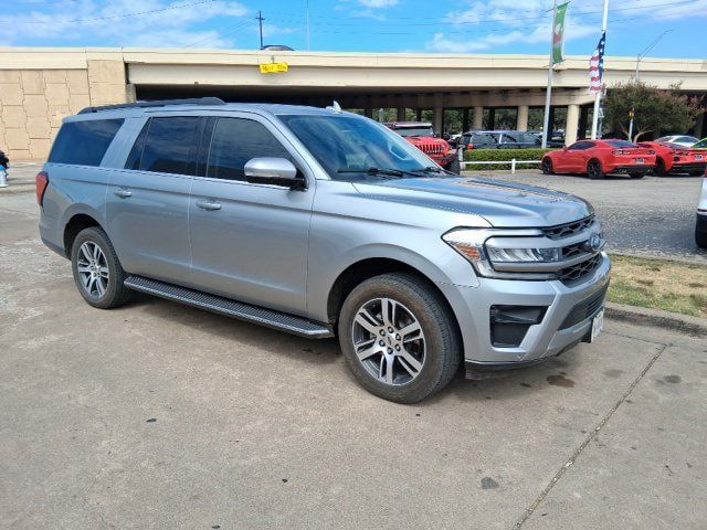 Used 2023 Ford Expedition Max XLT RWD image 1