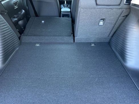 New 2026 Honda HR-V LX image 16