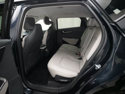 Used 2024 Kia EV6 Wind image 16