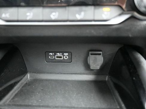 Used 2025 Nissan Altima 2.5 SR image 25