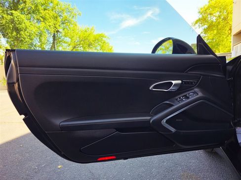 Used 2016 Porsche 911 Carrera S RWD image 15