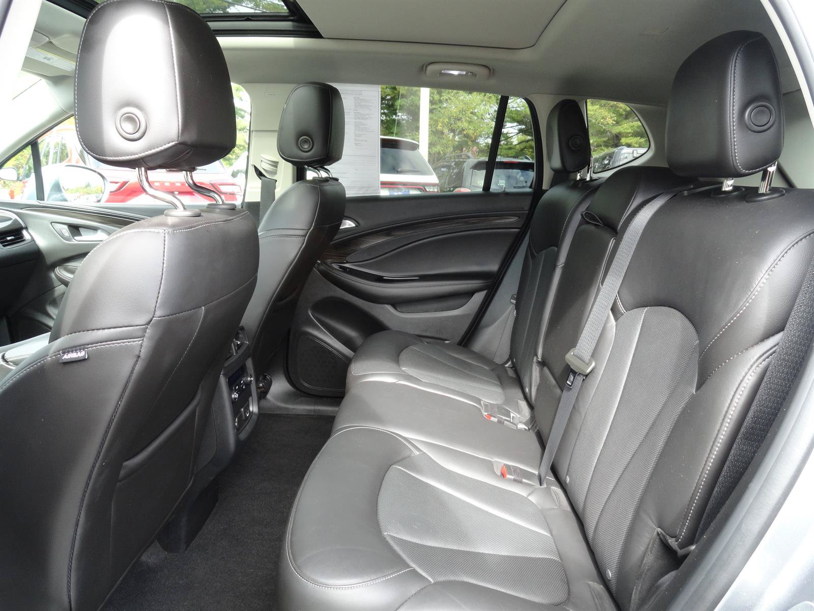 Used 2019 Buick Envision Essence AWD/4WD image 20
