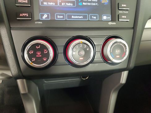 Used 2018 Subaru Forester 2.5i image 18