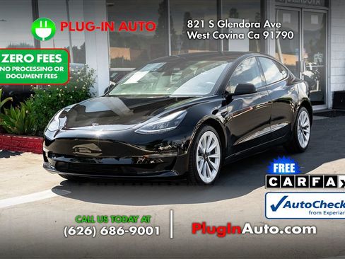 Used 2023 Tesla Model 3 Standard Range RWD image 1