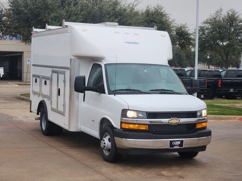 New 2025 Chevrolet Express 3500 w/ Power Convenience Package RWD image 2