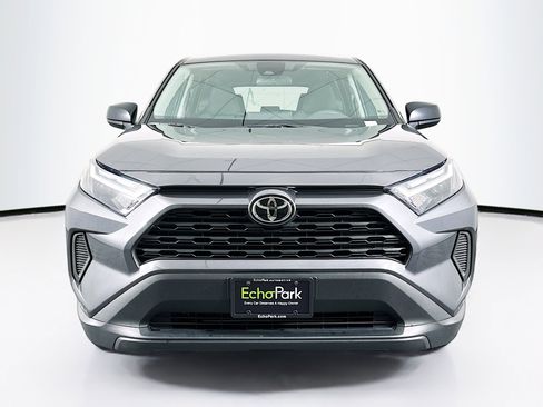 Used 2025 Toyota RAV4 LE image 2