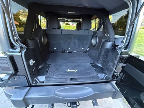Used 2015 Jeep Wrangler Unlimited Sport AWD/4WD image 8