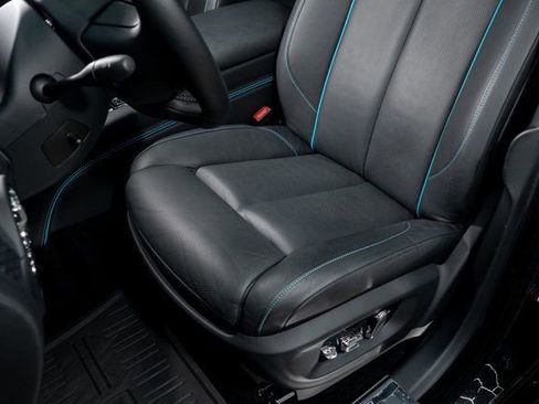 Used 2022 Rolls-Royce Ghost Black Badge image 20