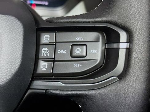 New 2026 Jeep Cherokee Limited image 28