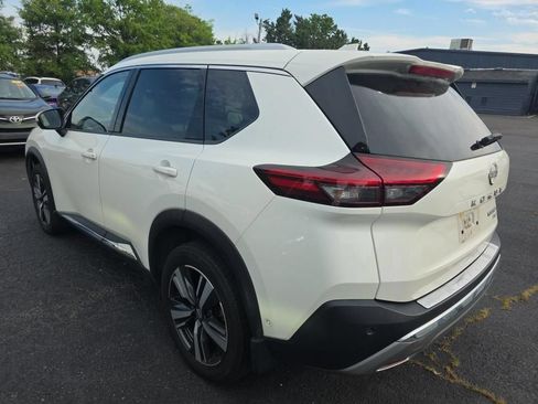 Used 2023 Nissan Rogue Platinum w/ Platinum Premium Package AWD/4WD image 2