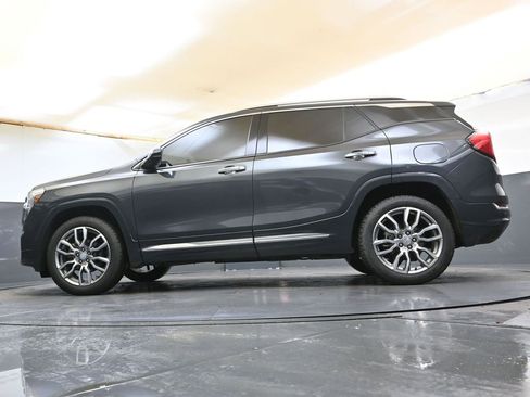 Used 2022 GMC Terrain Denali image 40